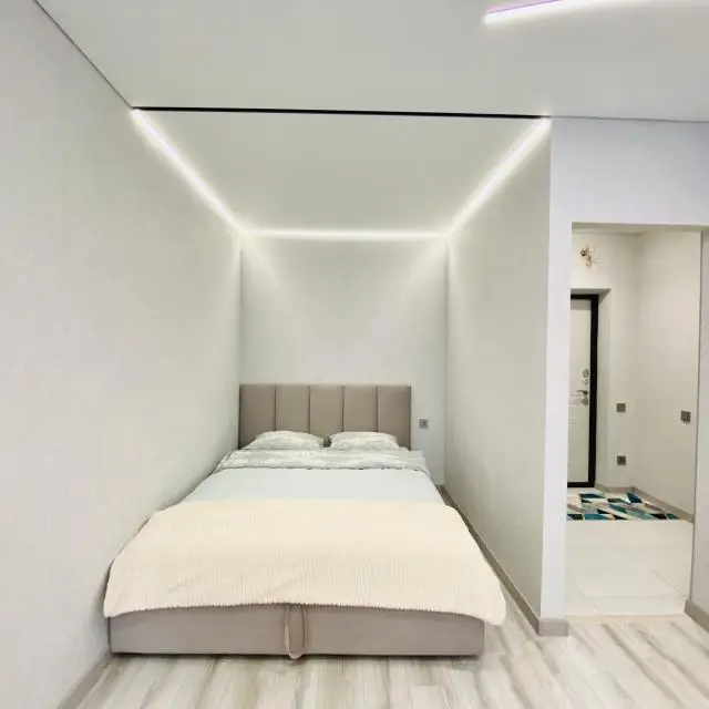 Real photos of Apartment "SEA BREEZE" on Zapolyarnaya street 39k8