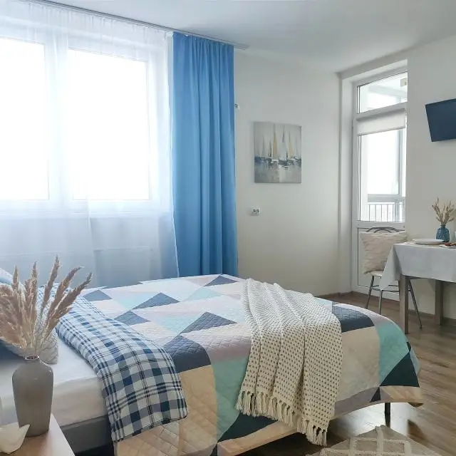 Real photos of BTV Apartments on Roshchinskaya Street