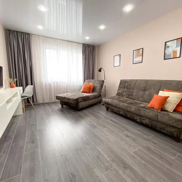 Real photos of Simbirsk apartments on Kamyshinskaya street 68