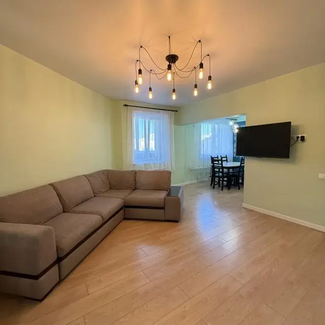 Real photos of Three-room apartment near the railway station 