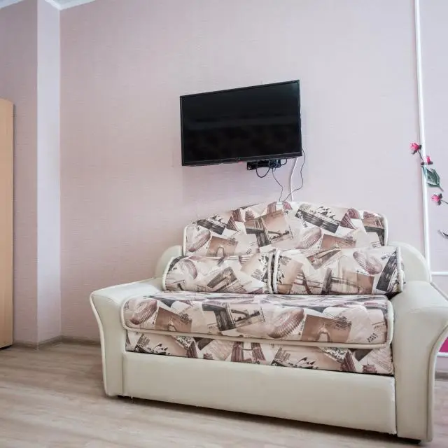 Real photos of Smile Apartment on Zhmailova street 4G