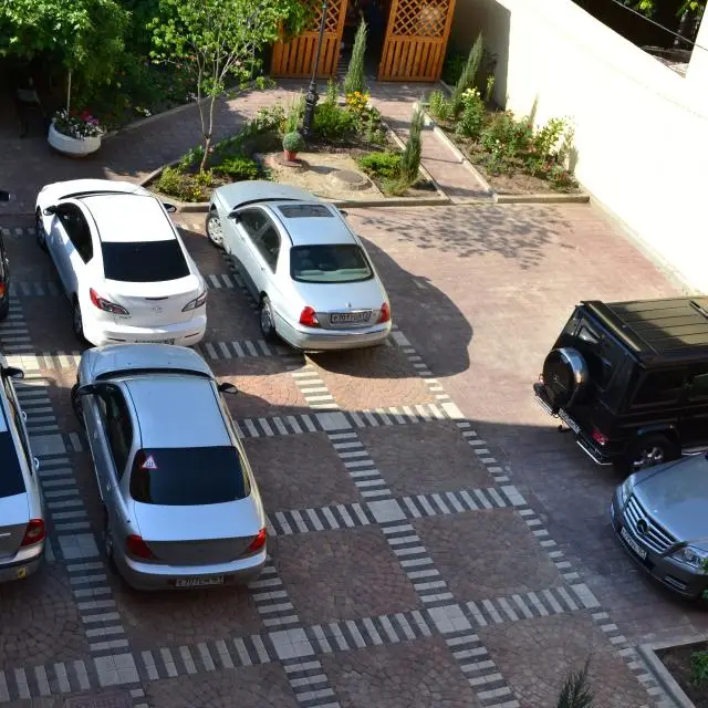 Real photos of Box Hotel Valliano