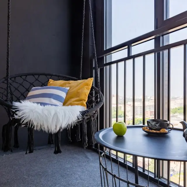 Real photos of 1-room apartment in a NEW comfort-class building with a ROOF on the loggia | Ostrovsky residential complex