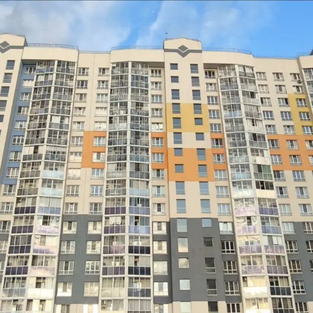 Real photos of Apartments on Yasny Bereg street 9