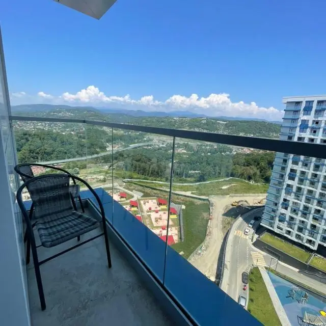Реальные фото MyHome YourHome на Ясногорская 16/2