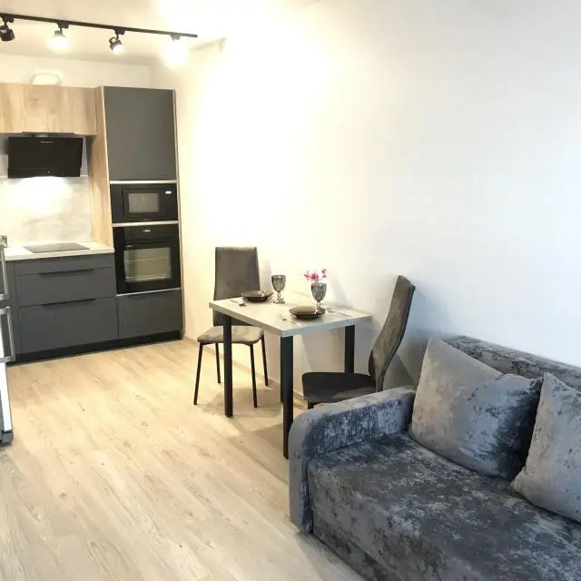 Real photos of Apartment on 94/1 Kambarskaya Street 