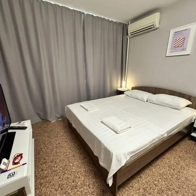 Real photos of On a visit to Builders 90B