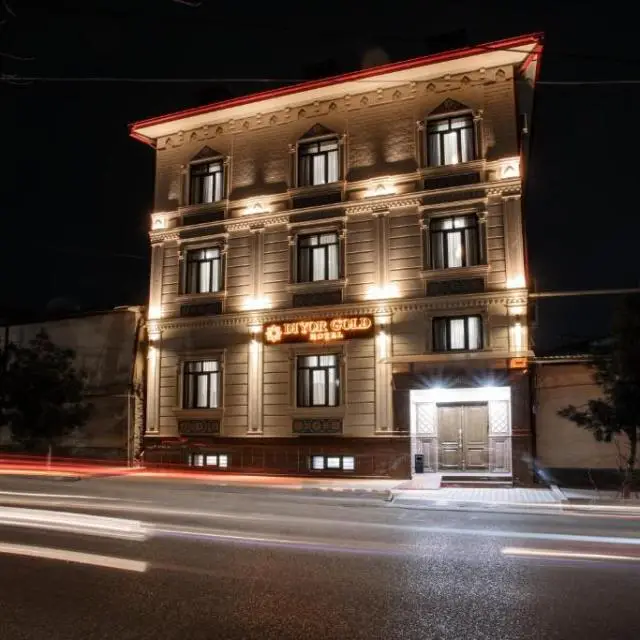 Real photos of Diyor Gold