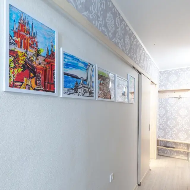 Real photos of The upper room on Lunacharsky 58