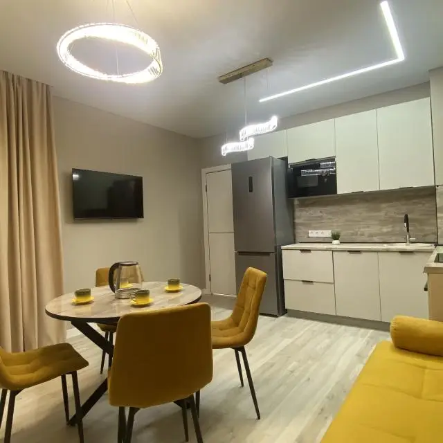 Real photos of Day-to-day Paradise on 79k4 Lomonosov Street