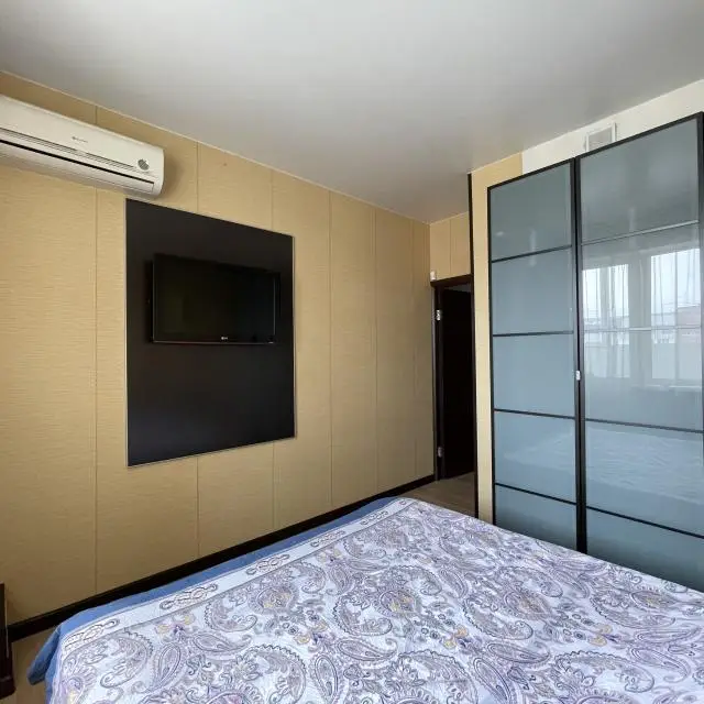 Real photos of Vegas apartments on Shkolnaya Street 