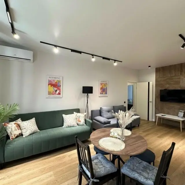 Real photos of Cozy 2-room apartment.renovated apartment at NLMK