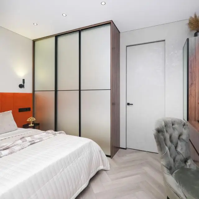Real photos of Room Hotel on the Comintern 89