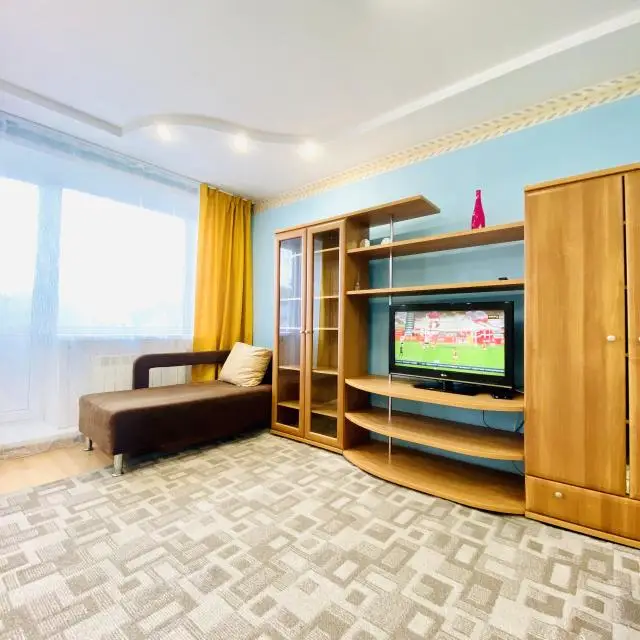 Real photos of Apartments on Stroiteley Avenue