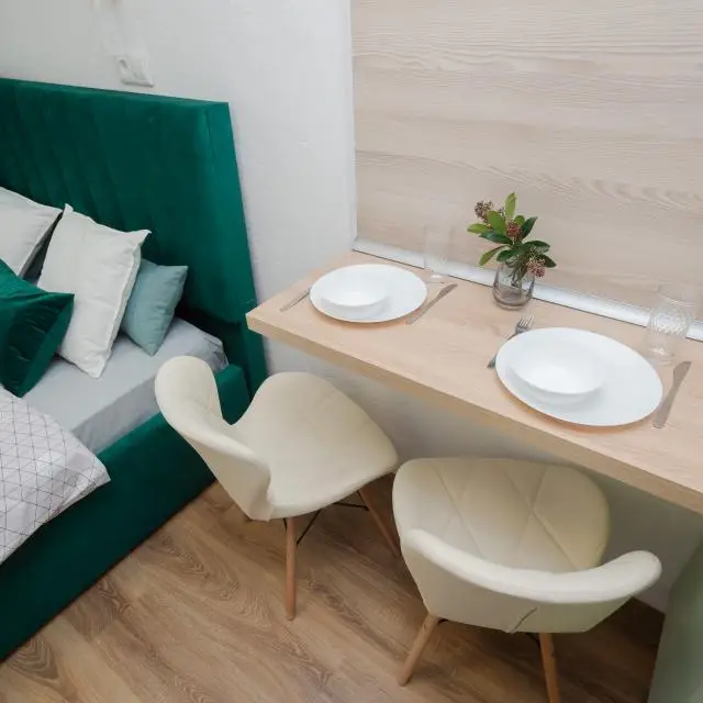 Real photos of ApartHouse on Malysheva street 104