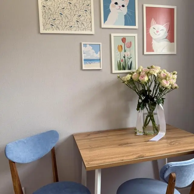 Real photos of Cozy Provence apartment near the M4 highway and the city center for 4 guests