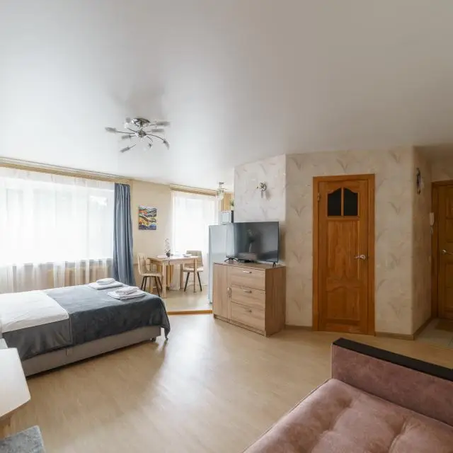 Real photos of The Apartment Is Not a Question on Gagarin 39