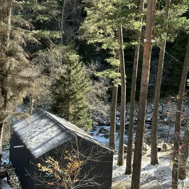 Real photos of White river