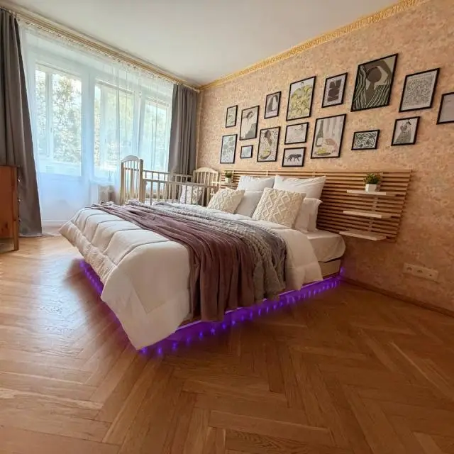 Real photos of Moment House on Zhukovsky Street