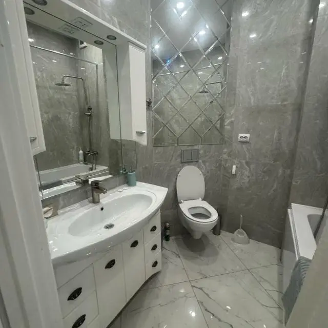 Real photos of KMV apartments on Zheleznovodskaya Street