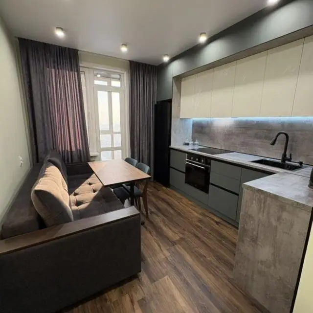 Real photos of Apartments on Tchaikovsky, 100/1