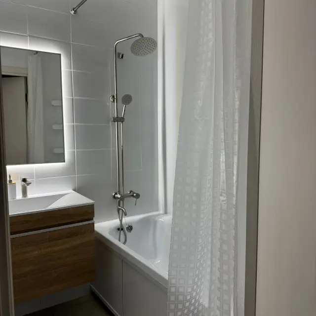 Real photos of Designer two-bedroom apartment on Tosina 
