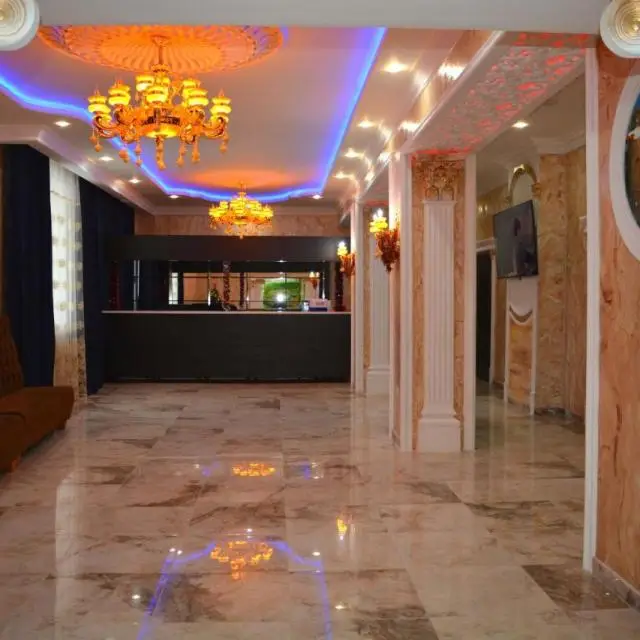 Real photos of GRAND Hotel