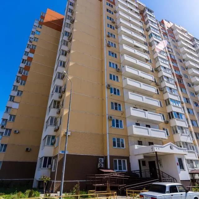 Real photos of LetoApart (LetoApart) on Suvorovskaya Street 77-312