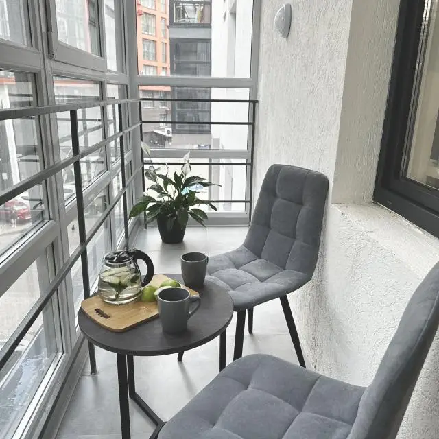 Real photos of iZi Art on Semashko street 33A