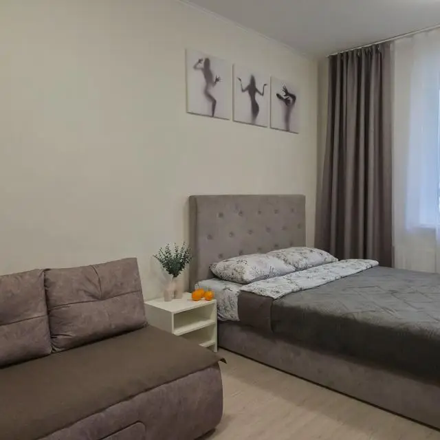Real photos of Maryin House on Tchaikovsky 66a 