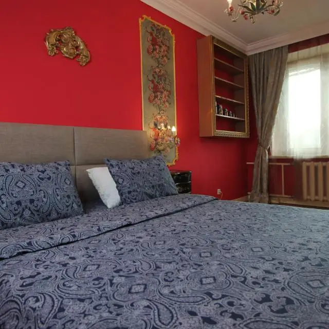 Real photos of The apartment is available on Komsomolsky 27 p. 5