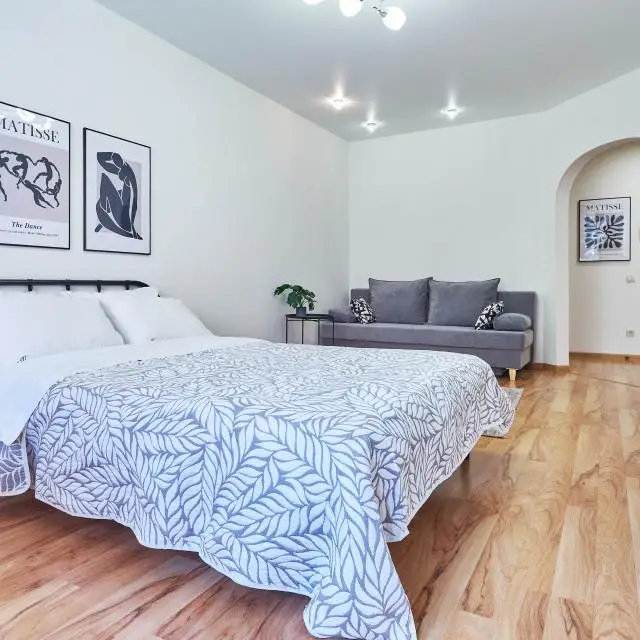 Real photos of Petrovsky apartments on Sovetskaya street 69