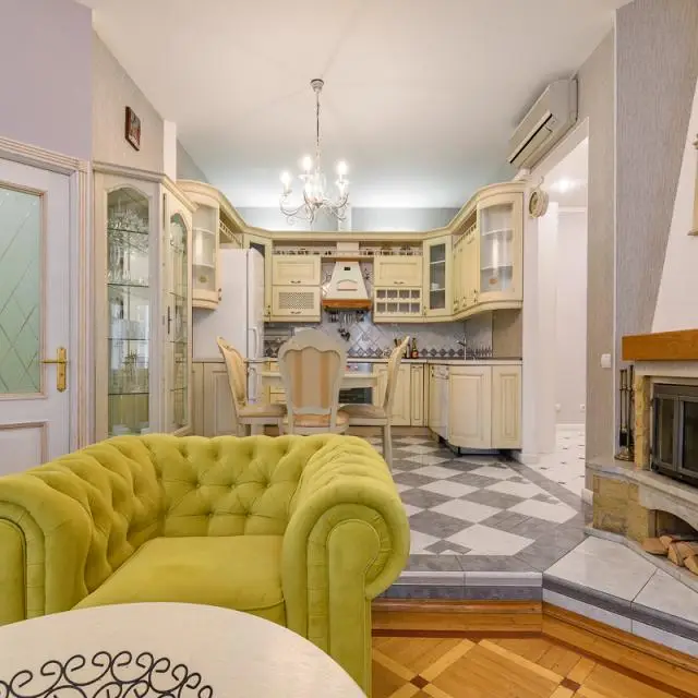 Real photos of RentalSPb on Chaykovsokgo Street 2/7