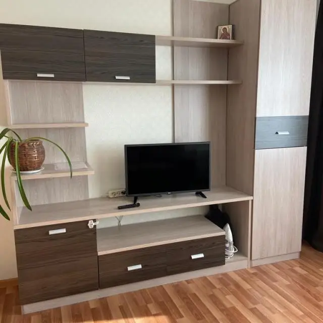 Real photos of Sempl on Neftyanikov Street 50