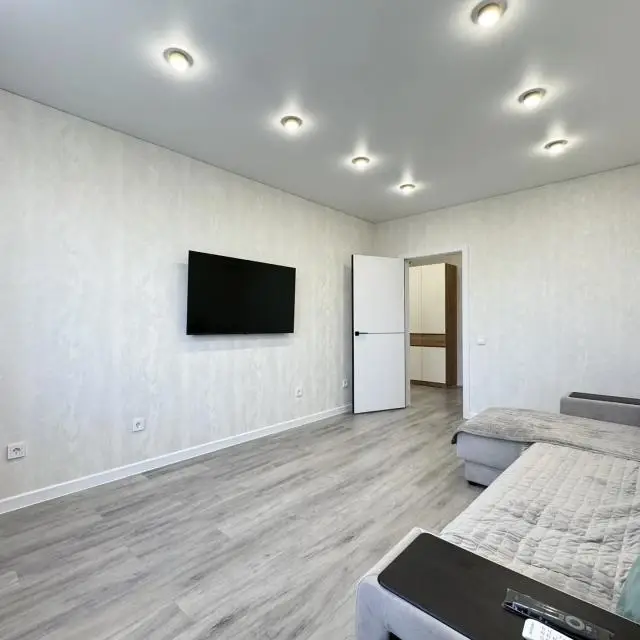 Real photos of One-bedroom apartment in a newly developed area of the city 