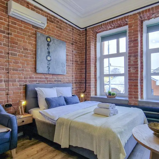 Real photos of GoldenRing on Trefoleva Street