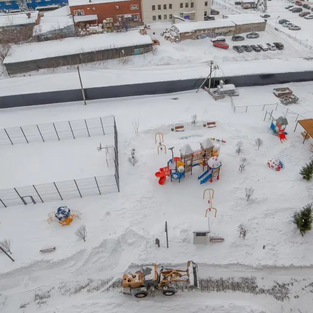 Real photos of Europe Center on Kosmonavtov Avenue 26A
