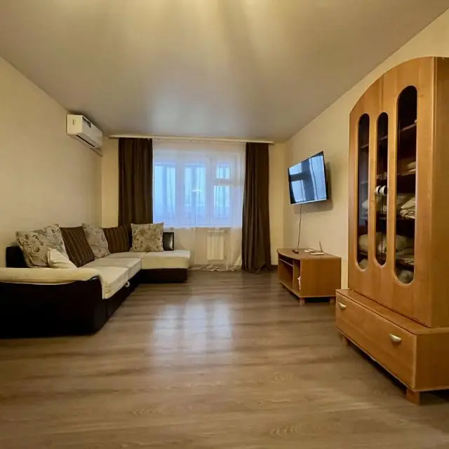 Real photos of Apartments on Pozhalostina street