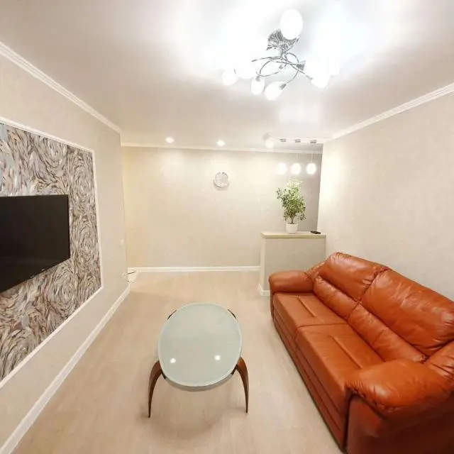 Real photos of Apartment on the street 50 years of October 32