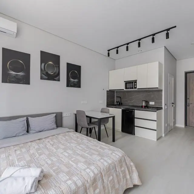 Real photos of Smart Host on 15 Festivalnaya Street, building 6