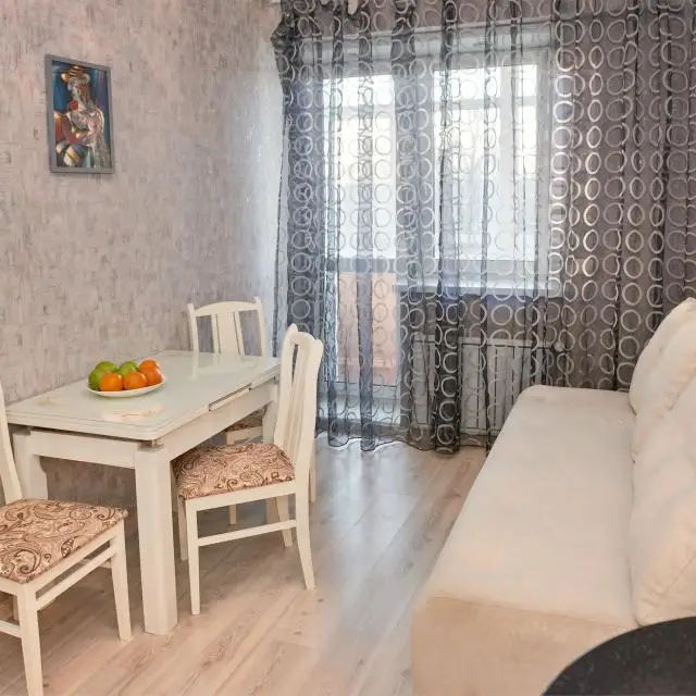 Реальные фото Premium (Премиум) на улице Дыбовского