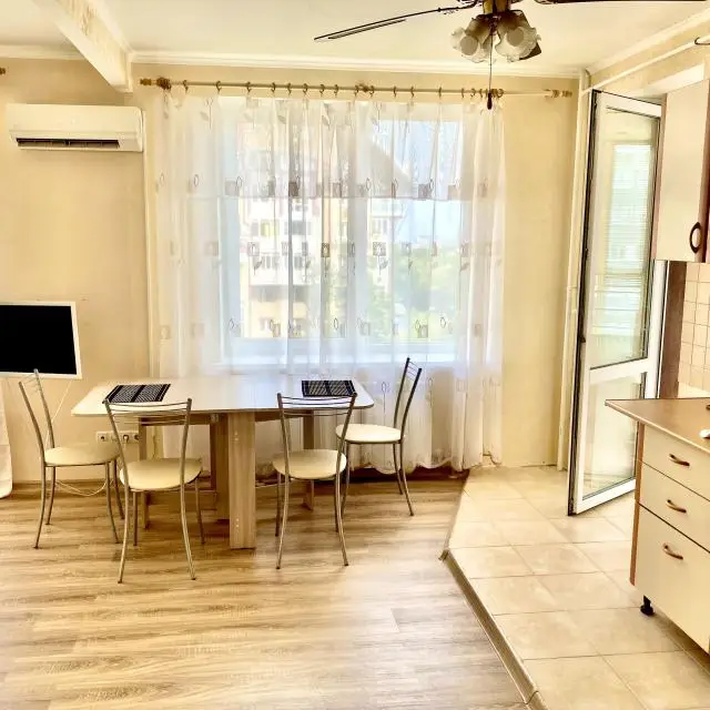 Реальные фото Top House (Топ Хаус) на улице Белинского