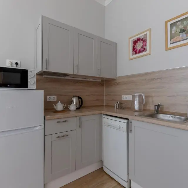Real photos of Cozy studio in the center with parking
