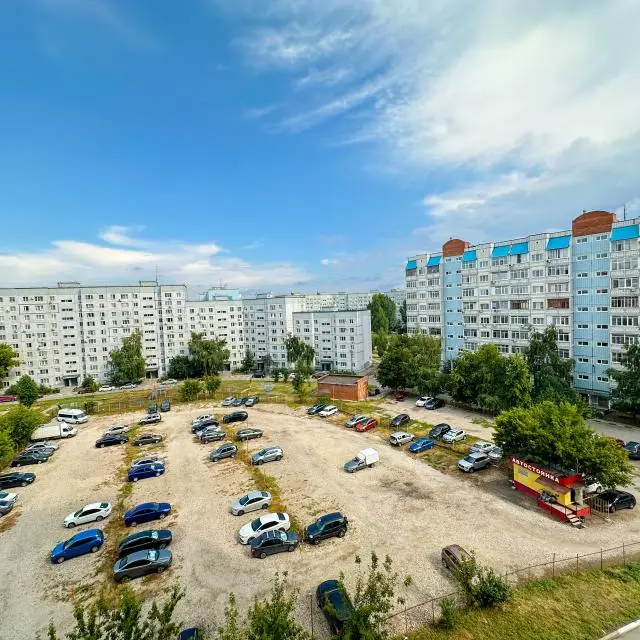 Real photos of EasyRent on 110 Alexander Kudashev Street