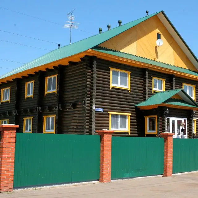 Реальные фото ГК Солнечный (ул.Еременко, 12 и 17)