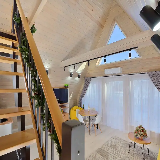 Реальные фото Lakeside A-Frame Lemon (Лэйксайд А-Фрейм Лемон)