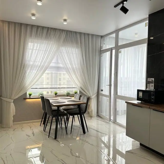 Реальные фото Апартаменты Housevip на улице Гражданская
