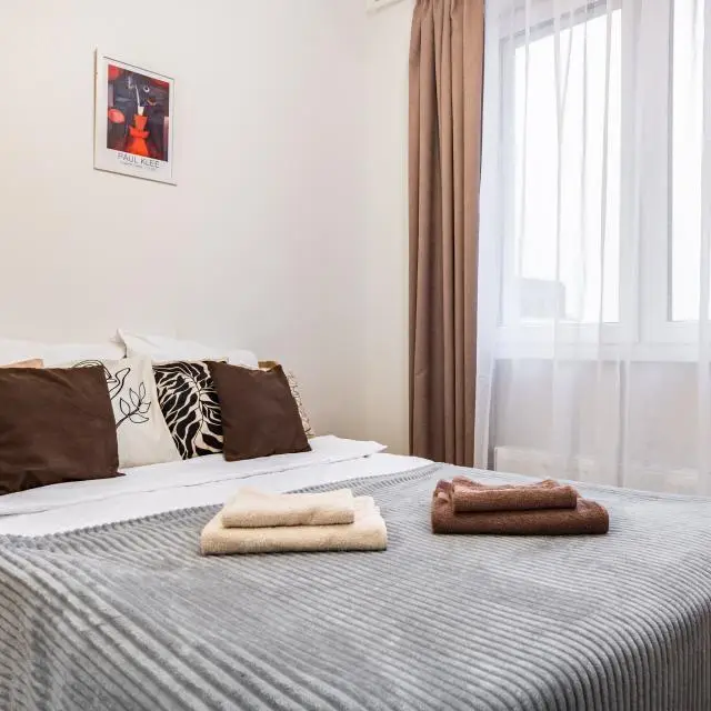 Real photos of Apart Rents on Novovatutinskaya street 15 building 2