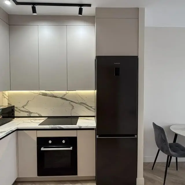 Real photos of 1-room apartment in Heritage residential complex.