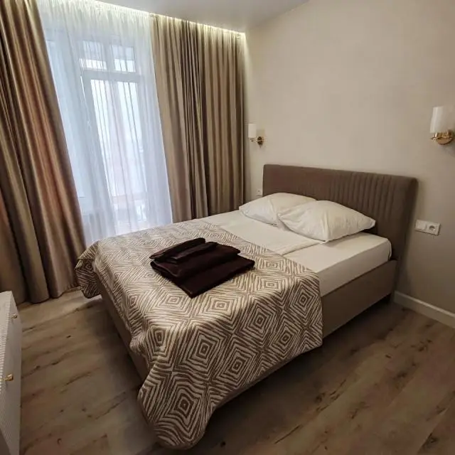 Real photos of Apartments on Tchaikovsky 100/1